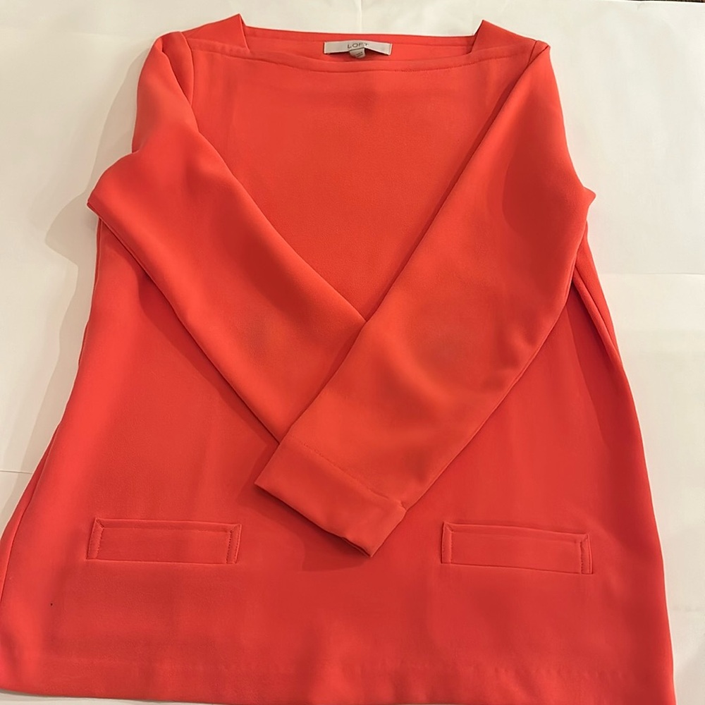 LOFT barely worn beautiful condition